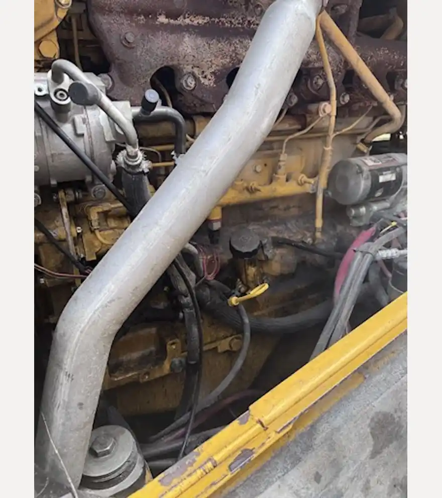2012 John Deere 644K - John Deere Loaders - john-deere-loaders-644k-b414a5b6-14.jpg