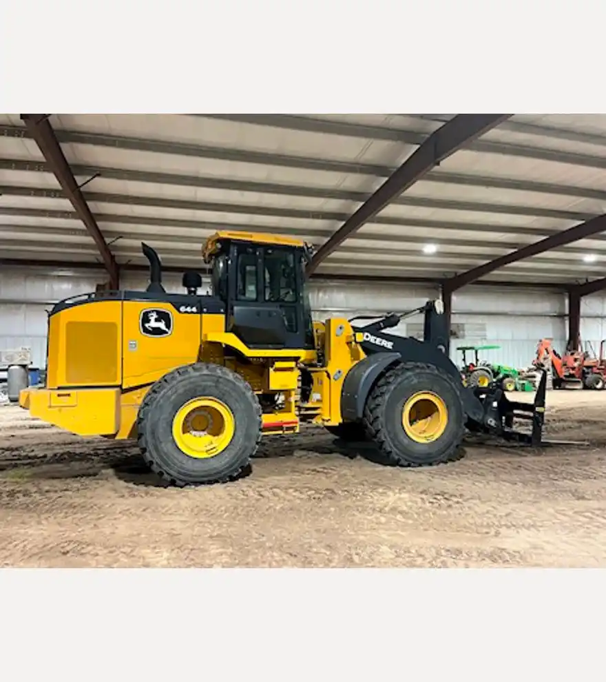 2021 John Deere 644P High Lift Wheel Loader - John Deere Loaders - john-deere-loaders-644p-high-lift-wheel-loader-72d4bf67-2.jpg