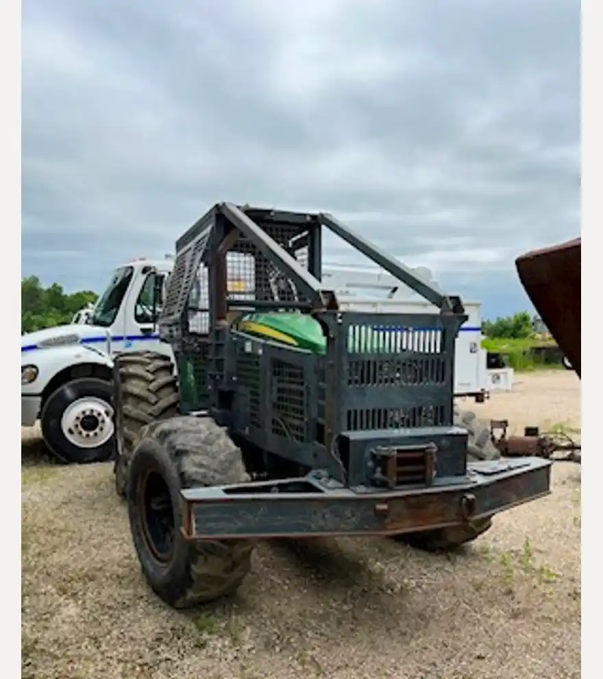 2015 John Deere 5100M Farm Tractor - John Deere Tractors - john-deere-tractors-5100m-farm-tractor-855fb00e-6.JPG