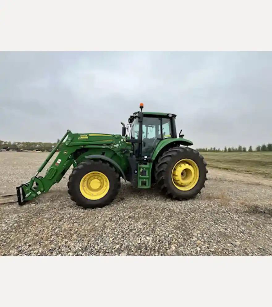 2025 John Deere 6M 155 - John Deere Tractors - john-deere-tractors-6m-155-f7cd3bf8-2.png