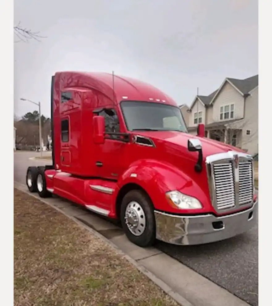 2016 Kenworth T680 - Kenworth Cab Chassis Trucks - kenworth-cab-chassis-trucks-t680-36b8861a-3.jpg