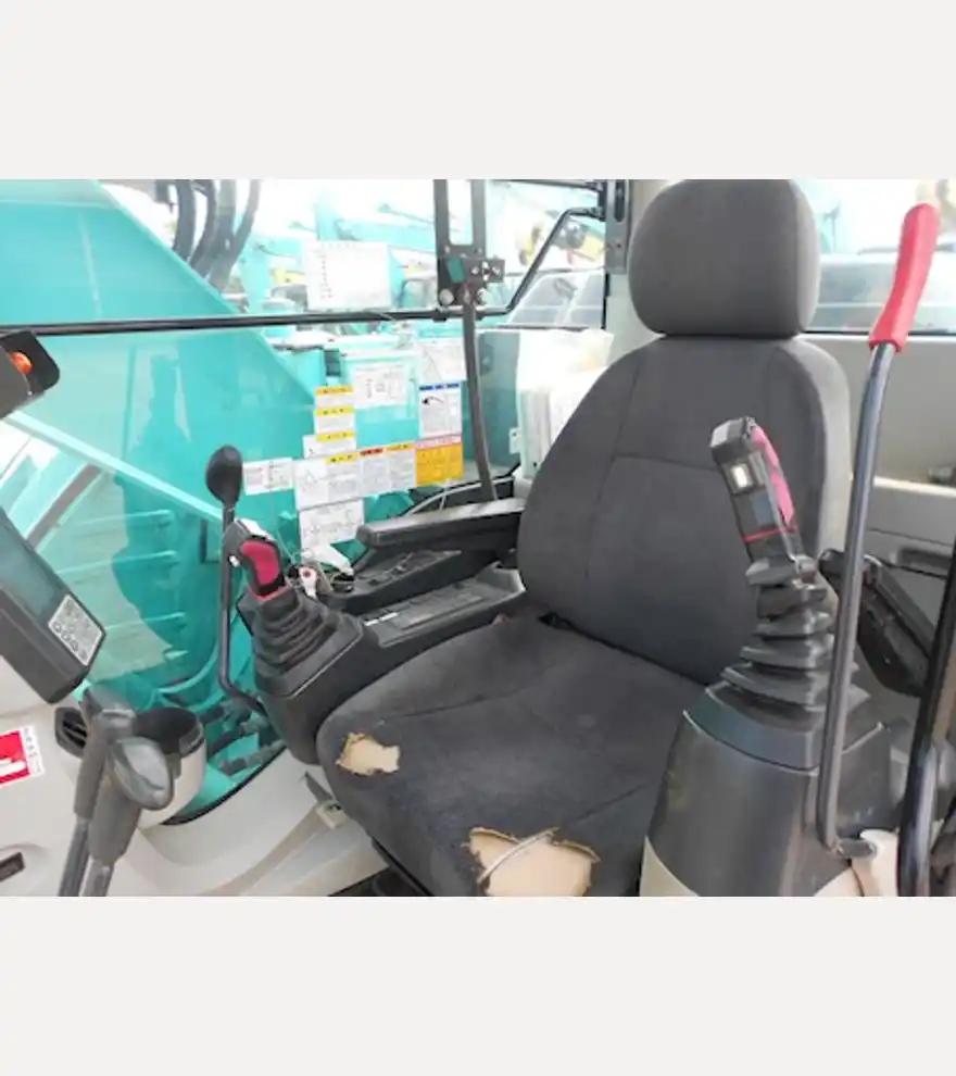 2016 Kobelco SK135SR-3F - Kobelco Excavators - kobelco-excavators-sk135sr-3f-dbd4b714-14.JPG
