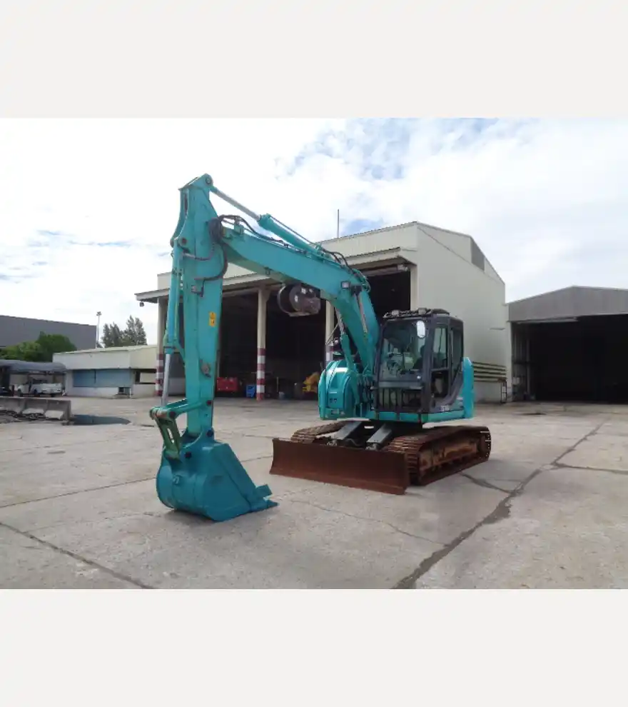 2016 Kobelco SK135SR-3F - Kobelco Excavators - kobelco-excavators-sk135sr-3f-dbd4b714-3.JPG