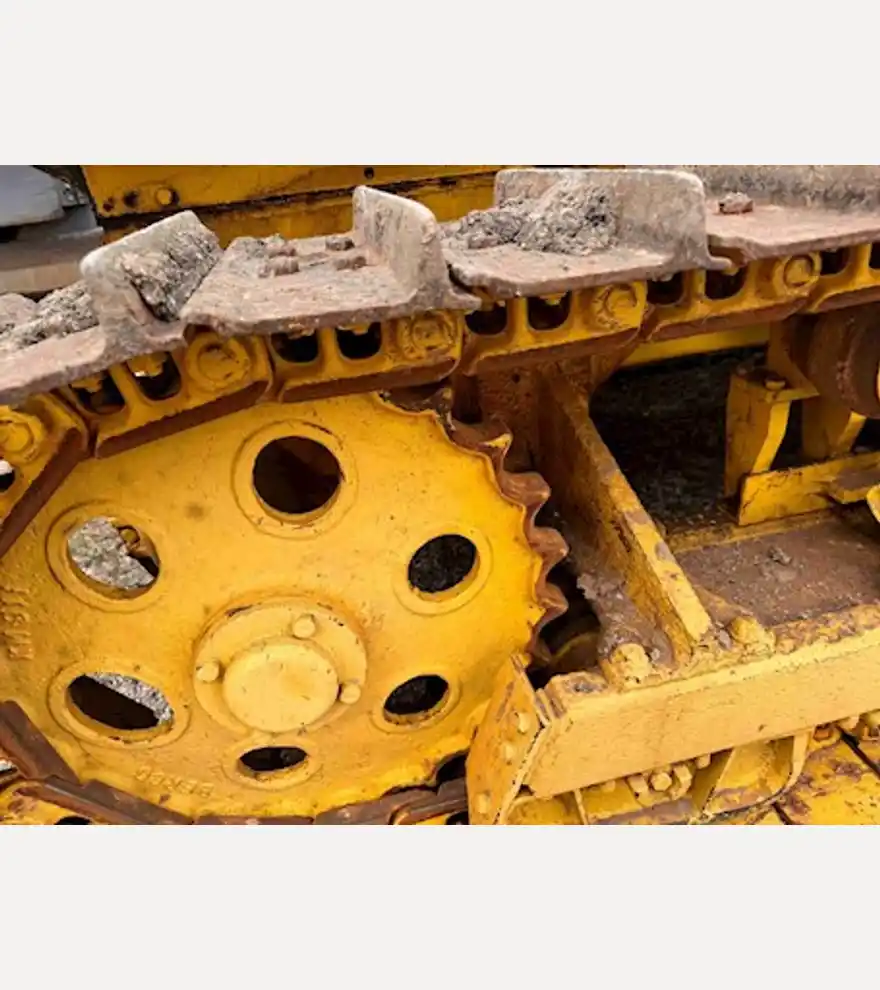  Komatsu D21P-5 - Komatsu Bulldozers - komatsu-bulldozers-d21p-5-35f5b169-7.jpeg
