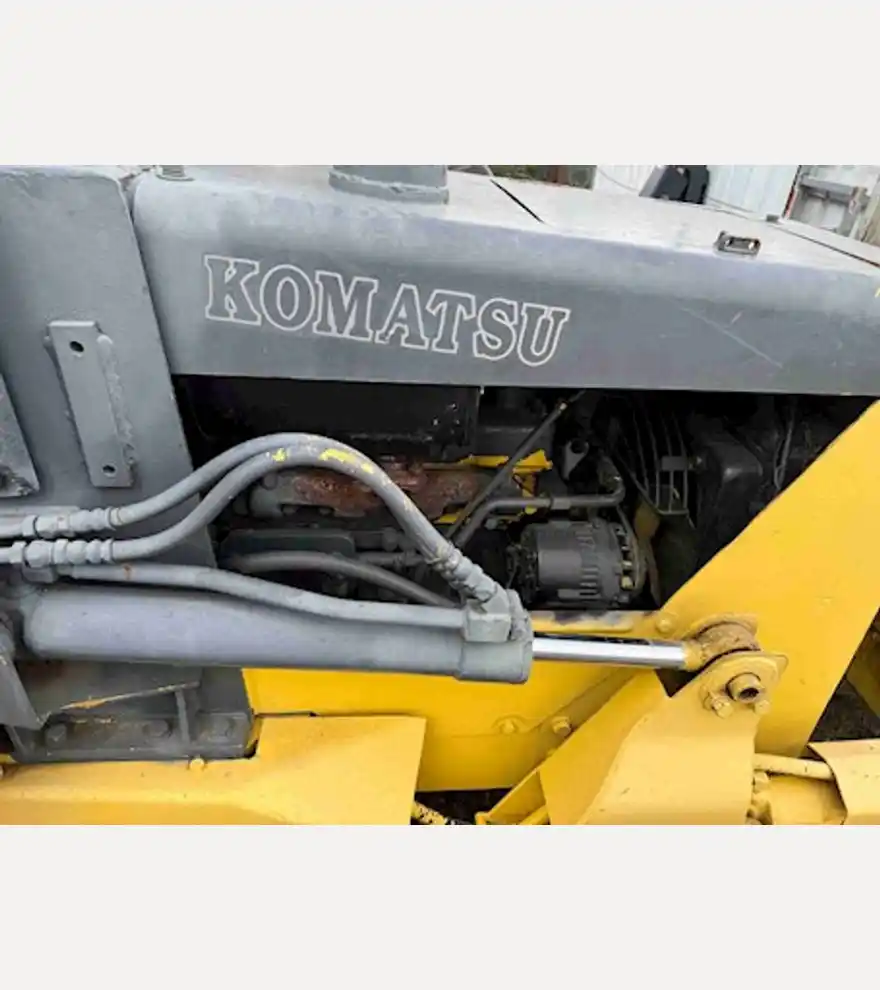  Komatsu D21P-5 - Komatsu Bulldozers - komatsu-bulldozers-d21p-5-35f5b169-9.jpeg