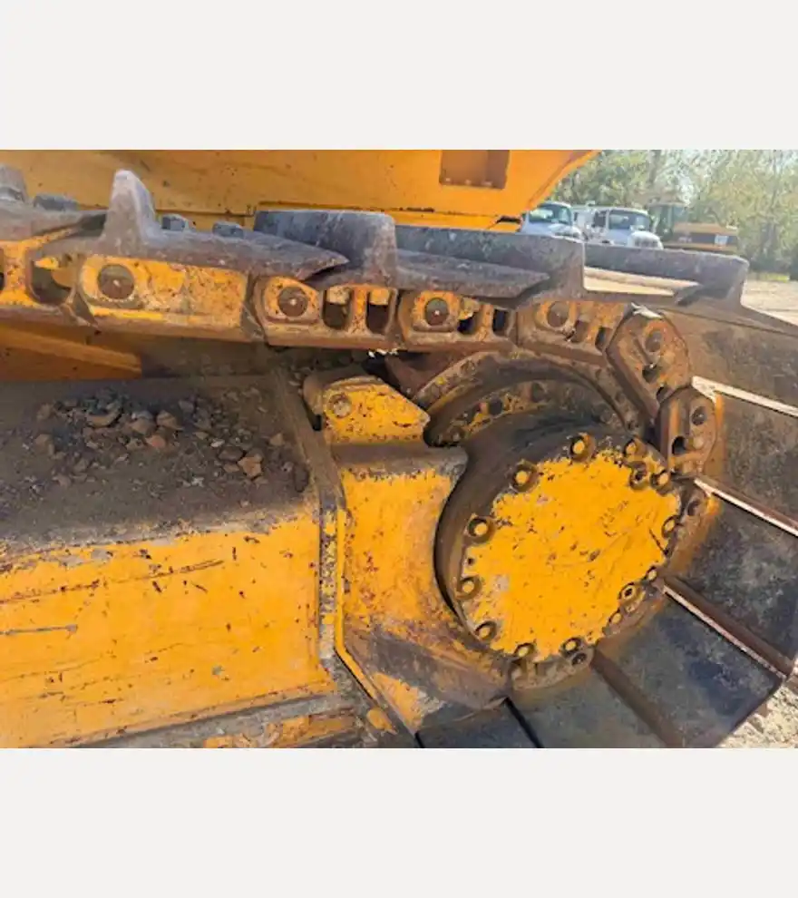 2009 Komatsu D39EX-21 - Komatsu Bulldozers - komatsu-bulldozers-d39ex-21-aa871d12-9.jpeg