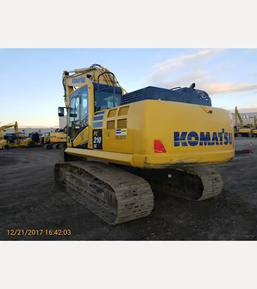 2016 Komatsu PC210LC-11 - Komatsu Excavators - komatsu-excavators-pc210lc-11-e44ebd7f-4.jpg