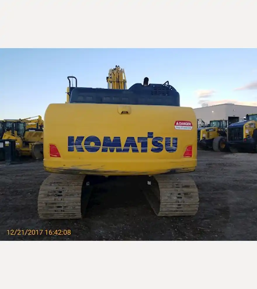 2016 Komatsu PC210LC-11 - Komatsu Excavators - komatsu-excavators-pc210lc-11-e44ebd7f-5.jpg