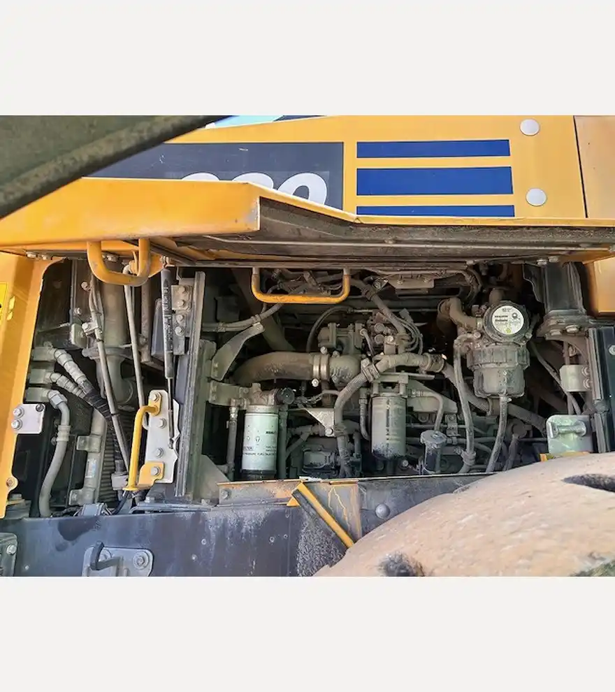 2017 Komatsu WA380-8 - Komatsu Loaders - komatsu-loaders-wa380-8-94e4b109-7.jpg