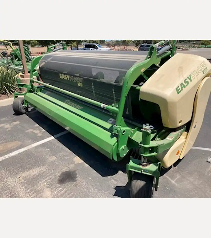 2015 Krone EasyFlow 380 (700-1100) - Krone Hay & Forage - krone-hay-forage-easyflow-380-700-1100-4c665c06-5.JPG