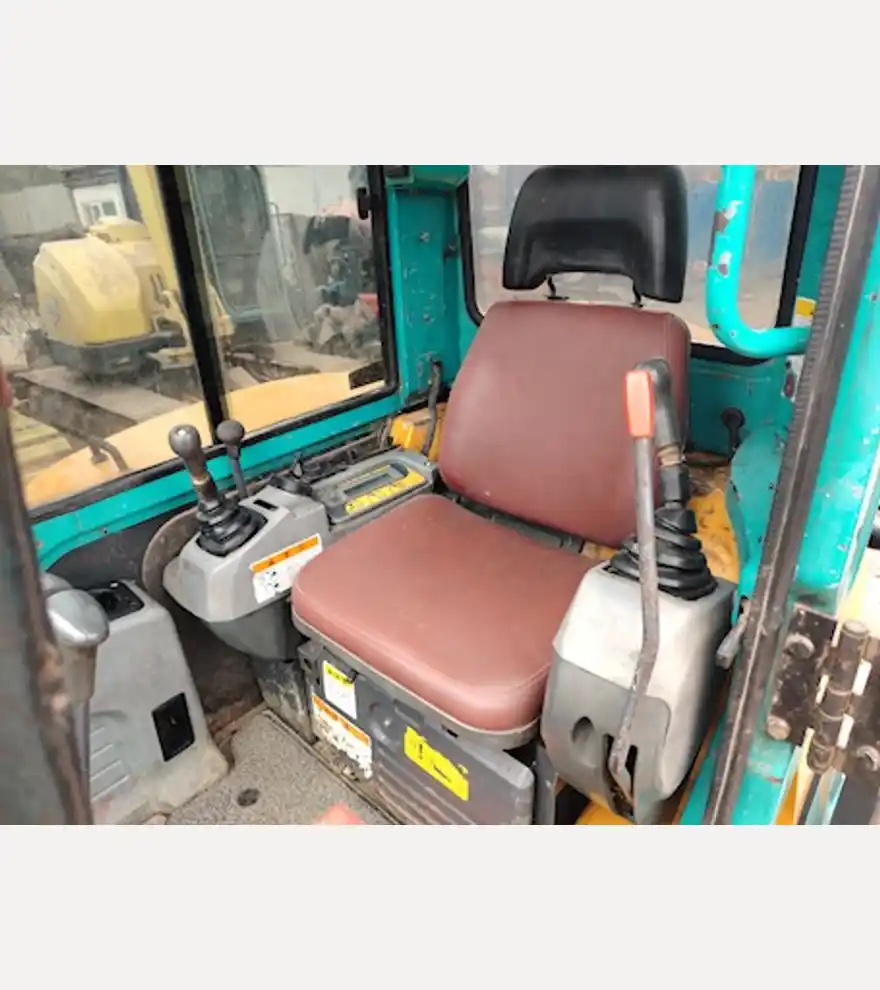  Kubota 155-3 - Kubota Excavators - kubota-excavators-155-3-242e4e7f-17.jpg