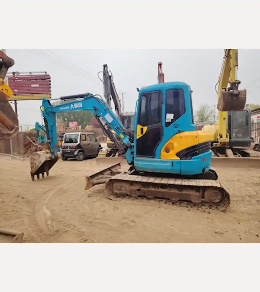  Kubota 155-3 - Kubota Excavators - kubota-excavators-155-3-242e4e7f-5.jpg