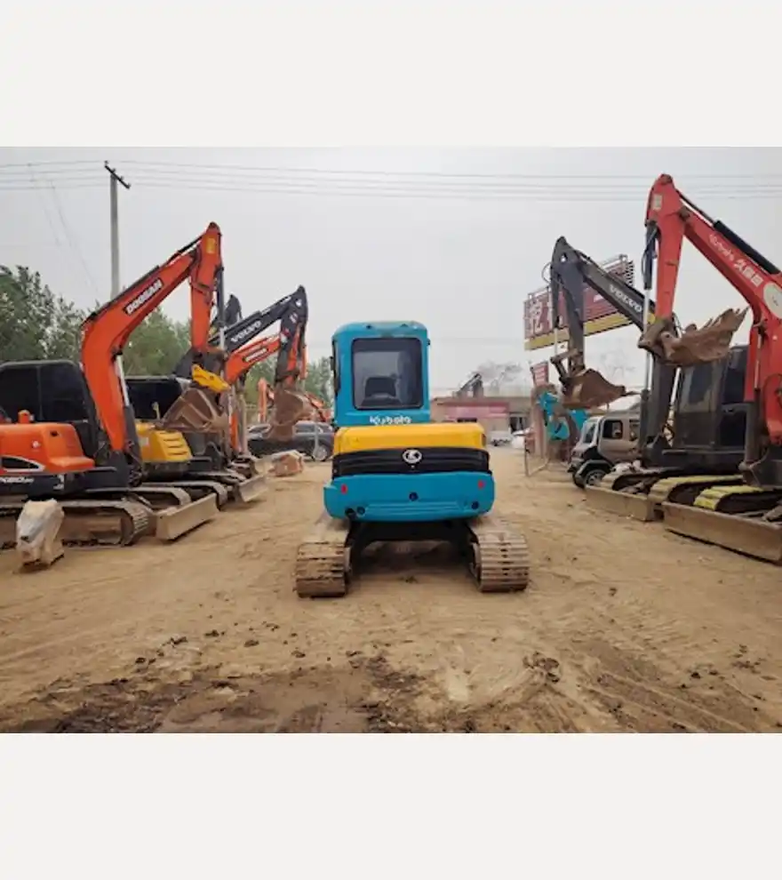  Kubota 155-3 - Kubota Excavators - kubota-excavators-155-3-242e4e7f-7.jpg