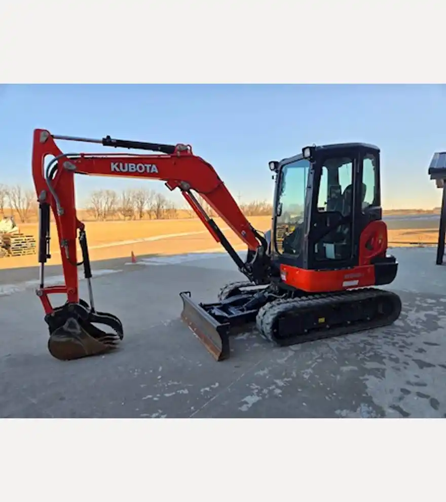 2022 Kubota KX040-4 - Kubota Excavators - kubota-excavators-kx040-4-94e36e0b-1.jpg