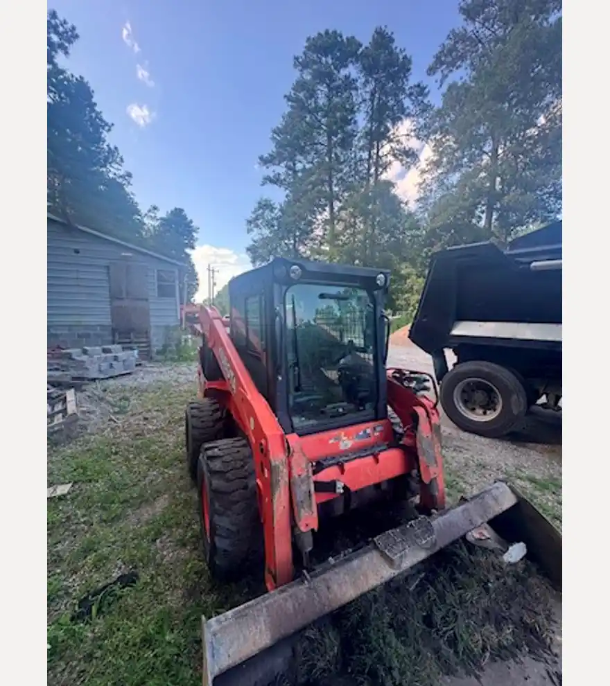 2019 Kubota SSV 75 Skid Steer - Kubota Skid Steers - kubota-skid-steers-ssv-75-skid-steer-ba5d67eb-3.JPEG