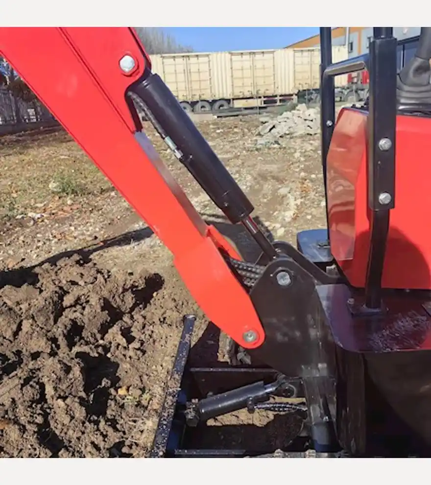  LADYS DY12Pro Mini Excavator CE/EPA/EURO 5 Kubota Engine Diesel/Electric Mini Excavators For Sale - LADYS Excavators - ladys-excavators-dy12pro-mini-excavator-epa-engine-mini-excavator-for-sale-ba084547-3.jpg