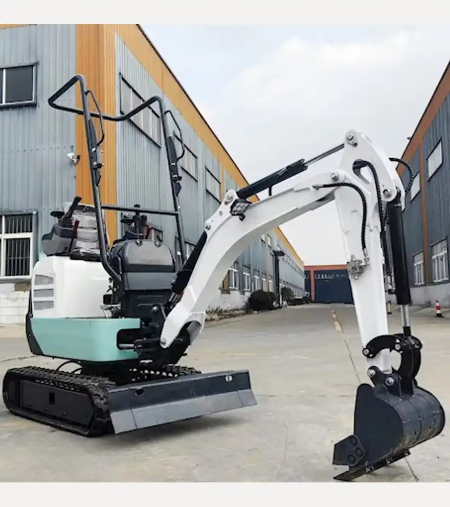  LADYS LA16Pro Mini Excavator CE/EPA/EURO 5 Kubota Engine Diesel/Electric Mini Excavators For Sale - LADYS Excavators - ladys-excavators-dy16pro-mini-excavator-epa-engine-mini-excavator-for-sale-93de79ba-5.jpg