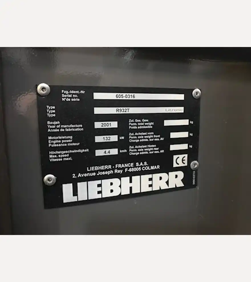 2001 Liebherr R932T - Liebherr Excavators - liebherr-excavators-r932t-864bc7cb-11.jpg