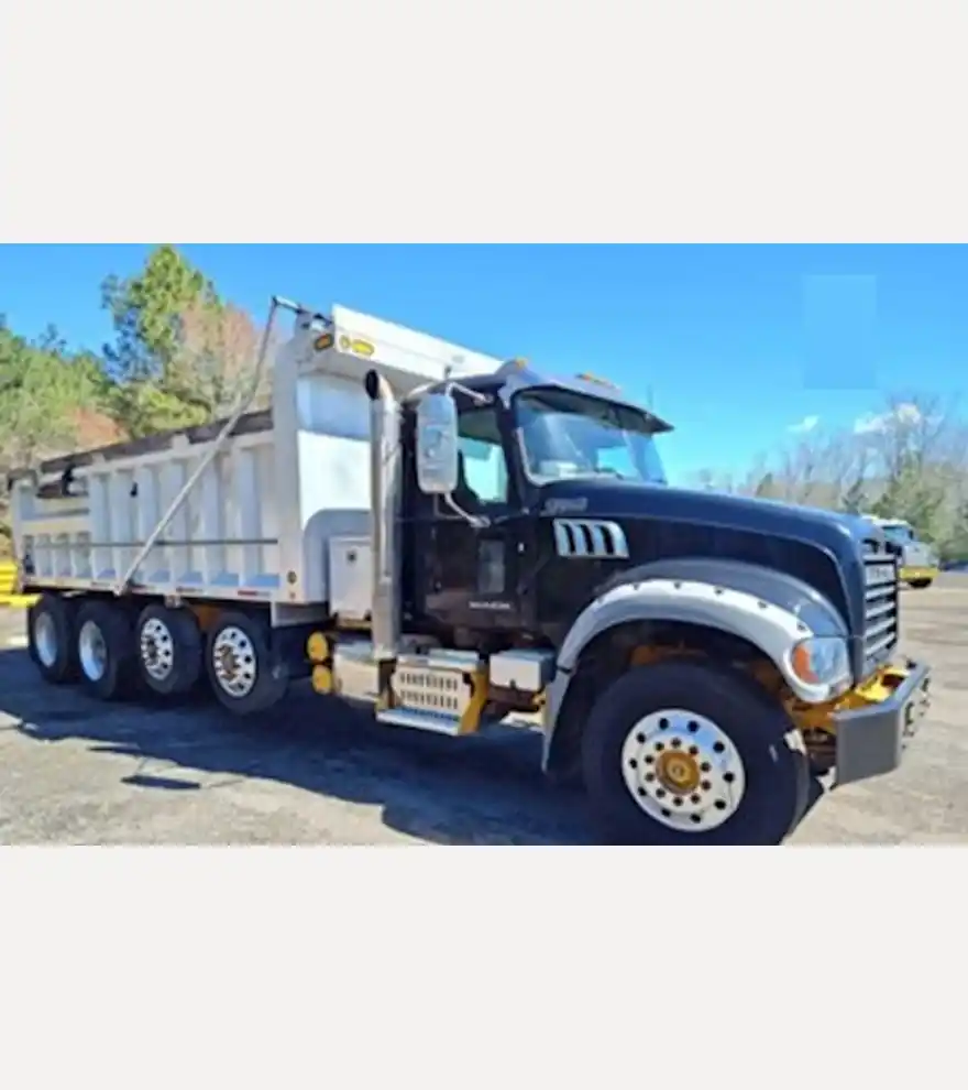 2017 Mack GU713 Dump Truck - Mack Dump Trucks - mack-dump-trucks-gu713-dump-truck-c610218b-2.jpg