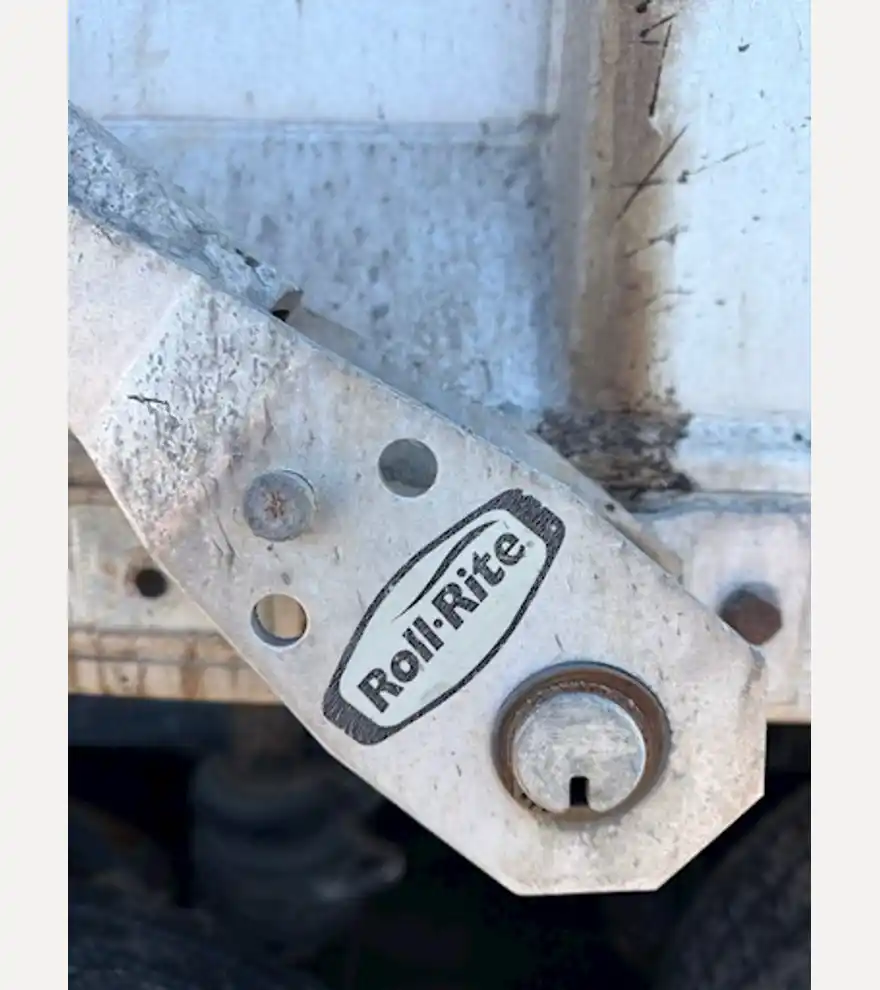 2014 Mack GU713 Quint Axle Dump Truck (Stk#: 3423) - Mack Dump Trucks - mack-dump-trucks-gu713-quint-axle-dump-truck-stk-3423-d765b09c-8.jpg