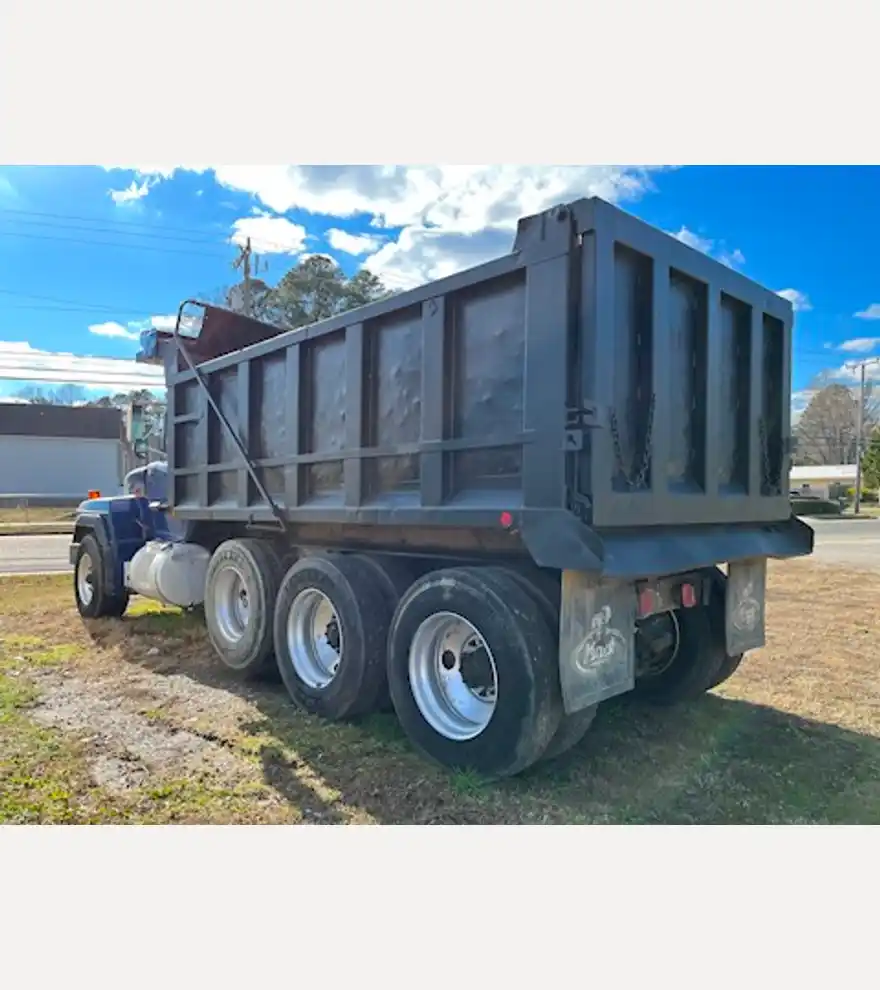 1993 Mack RD690S Tri-Axle Dump Truck - Mack Dump Trucks - mack-dump-trucks-rd690s-tri-axle-dump-truck-30c8208e-2.JPG