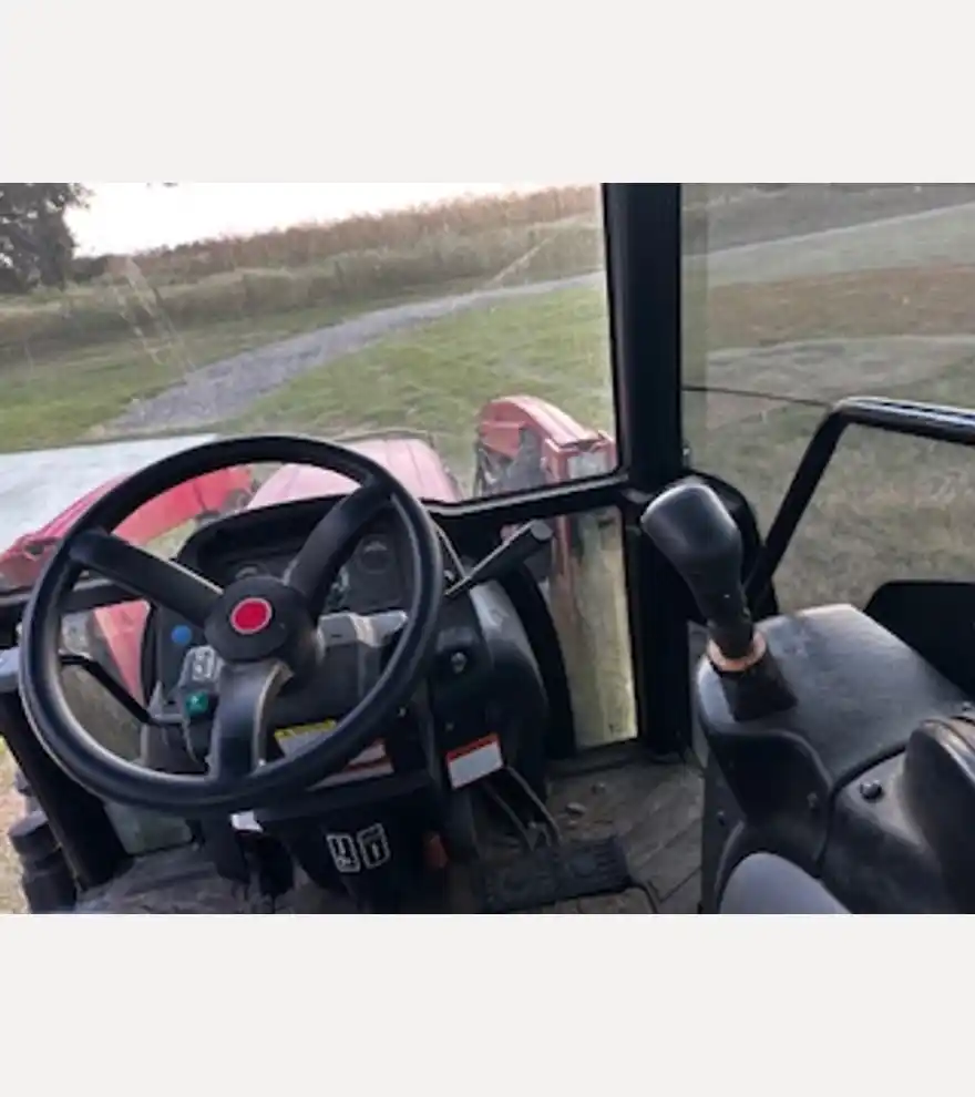 2016 Mahindra 3550 - Mahindra Tractors - mahindra-tractors-3550-dbcfc9cd-2.jpg