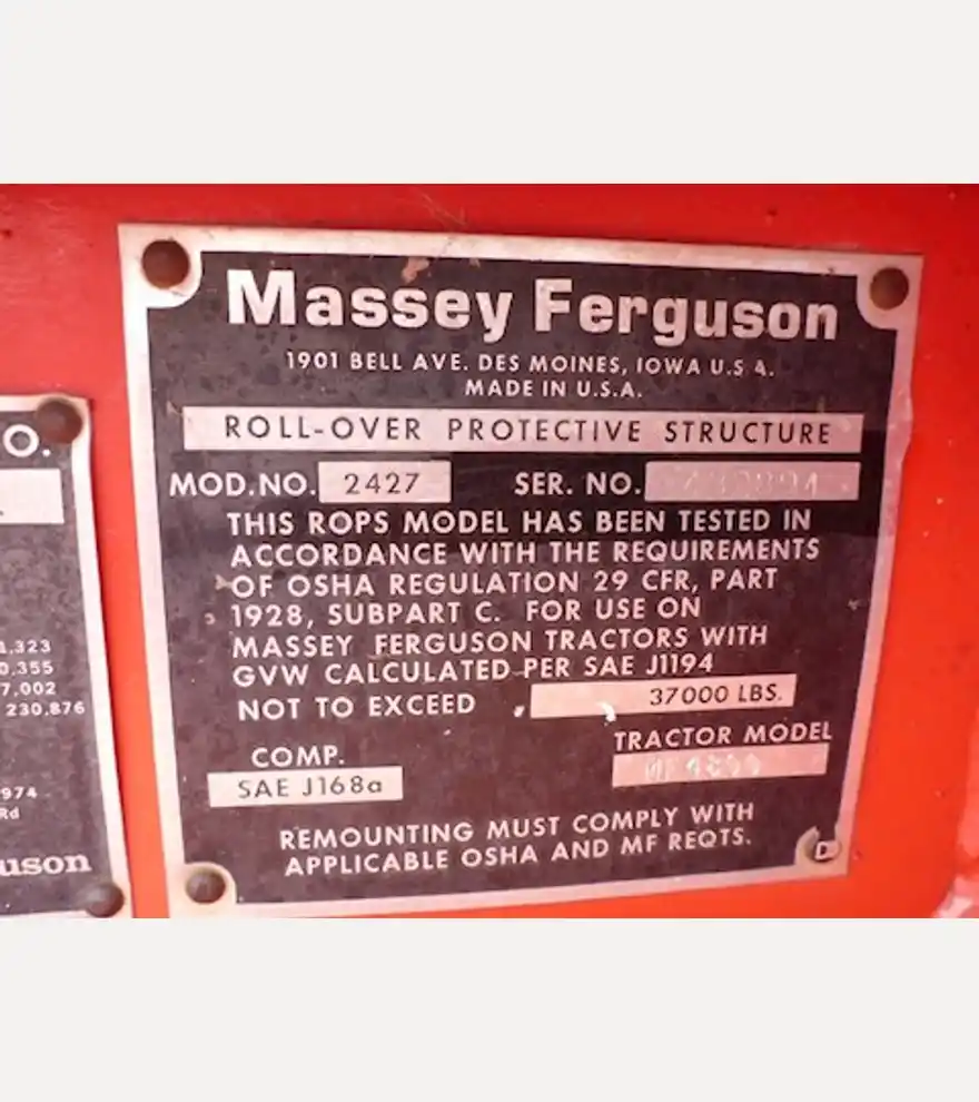 1982 Massey Ferguson 4800 4WD Tractor 2572 - Massey Ferguson Tractors - massey-ferguson-tractors-4800-4wd-tractor-0c051f17-19.jpg