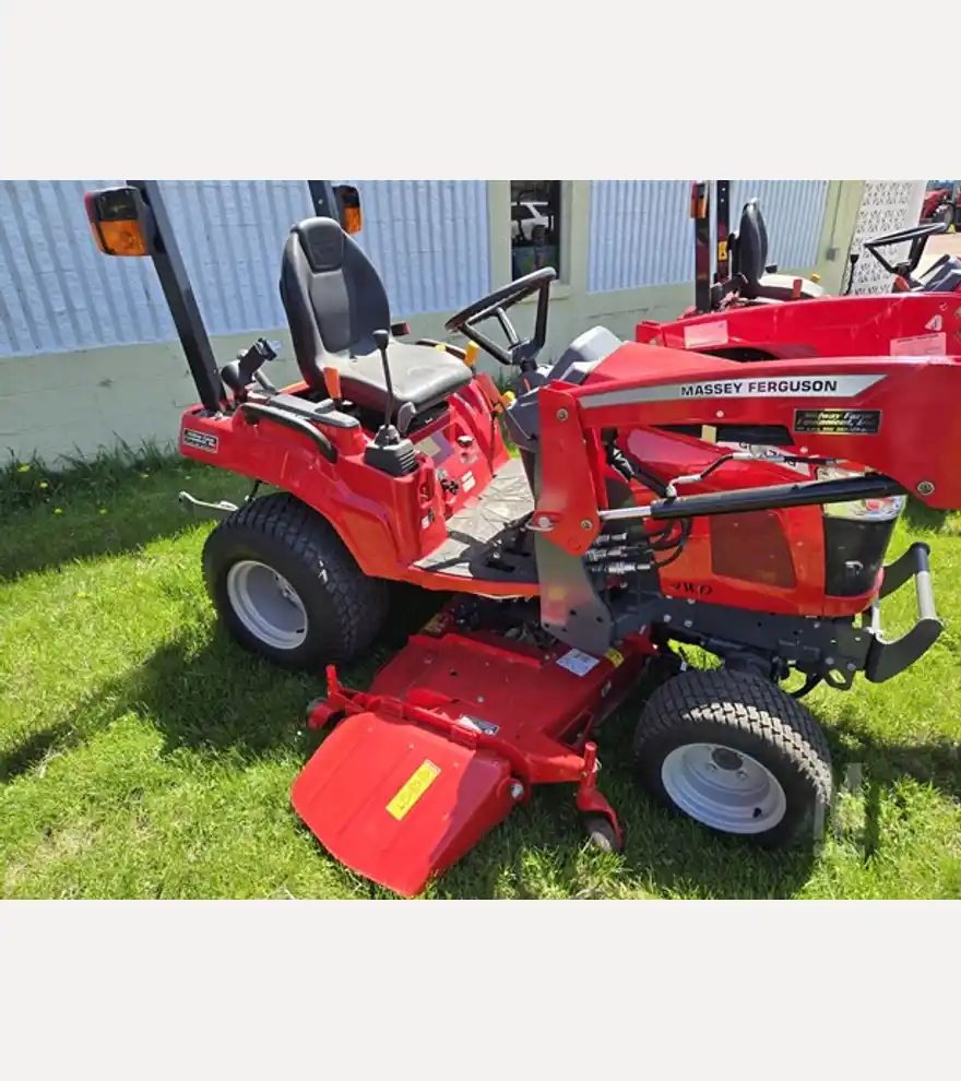2025 Massey Ferguson GC1723E - Massey Ferguson Tractors - massey-ferguson-tractors-gc1723e-01b8fd5a-1.png