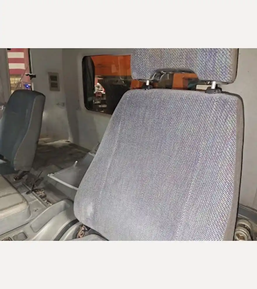 1998 Mitsubishi Fuso-FM657 - Mitsubishi Dump Trucks - mitsubishi-dump-trucks-fuso-fm657-d2c4b1c7-5.jpg