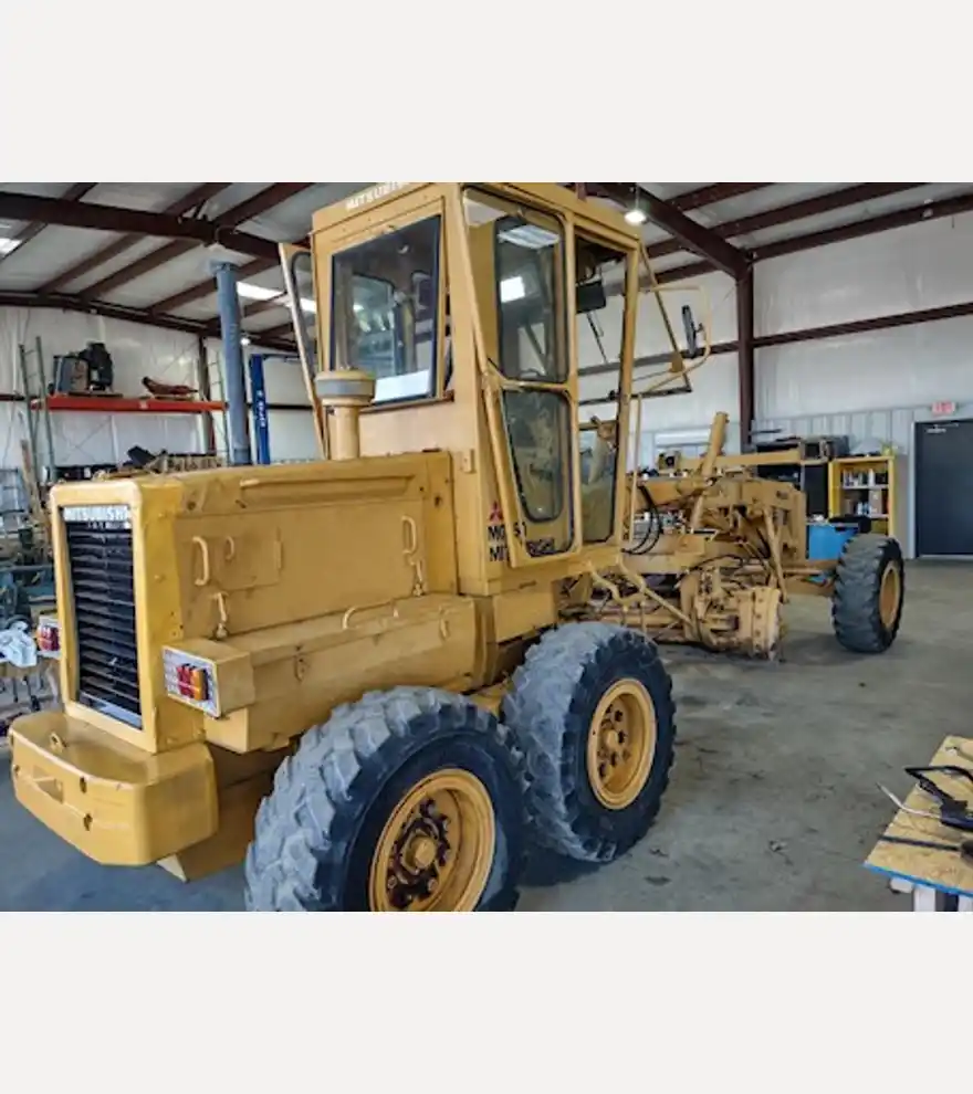  Mitsubishi MG250 Motor Grader - Mitsubishi Motor Grader - mitsubishi-motor-grader-mg250-motor-grader-cd73dd17-6.jpg