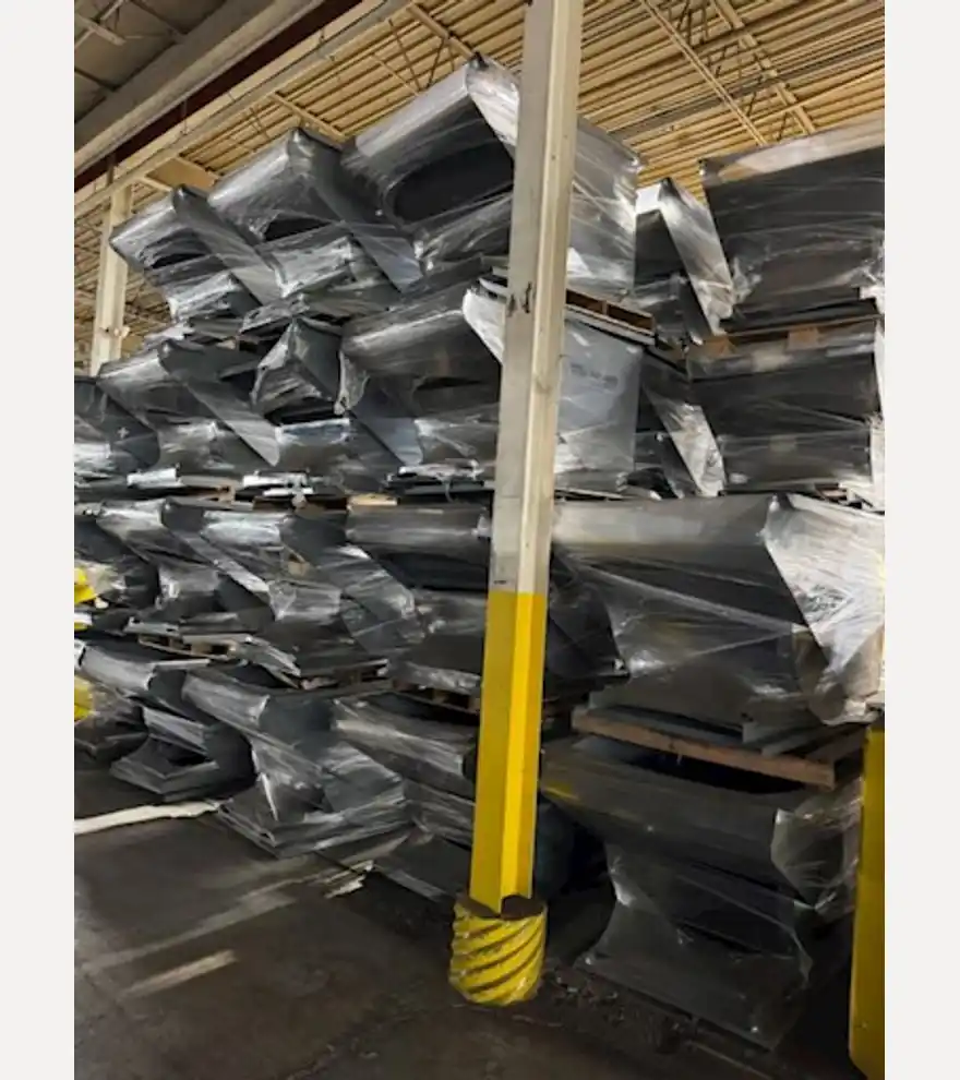  N/A NIS1-4 Dump Hoppers Surplus Lot (26 units) - N/A Specialized Lifting & Moving Equipment - n-a-specialized-lifting-moving-equipment-nis1-4-dump-hoppers-surplus-lot-26-units-ae28d6f8-3.jpg