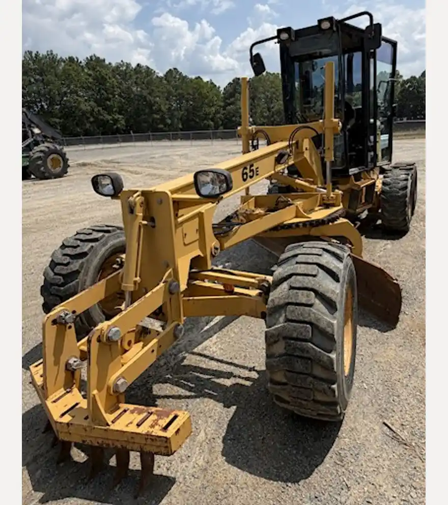 2012 NorAm 65E - NorAm Motor Grader - noram-motor-grader-65e-93d758ba-1.jpg