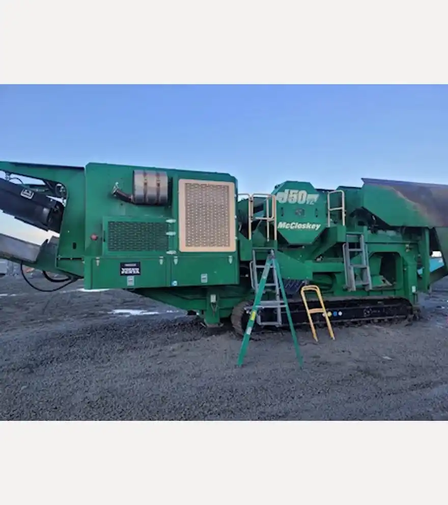 2016 Other McCloskey J50 V2 50x29 Track Jaw Crusher - Other Crushers - other-crushers-mccloskey-j50-v2-50x29-track-jaw-crusher-5b5698a0-2.jpeg
