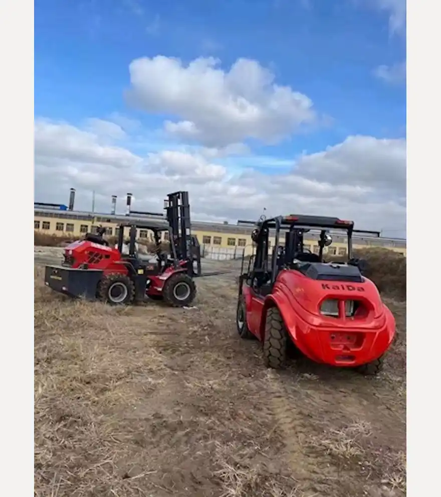 2026 Other Pioneer35A rough terrain forklift 3500kg - Other Forklifts - other-forklifts-pioneer35a-70dab00c-2.jpg