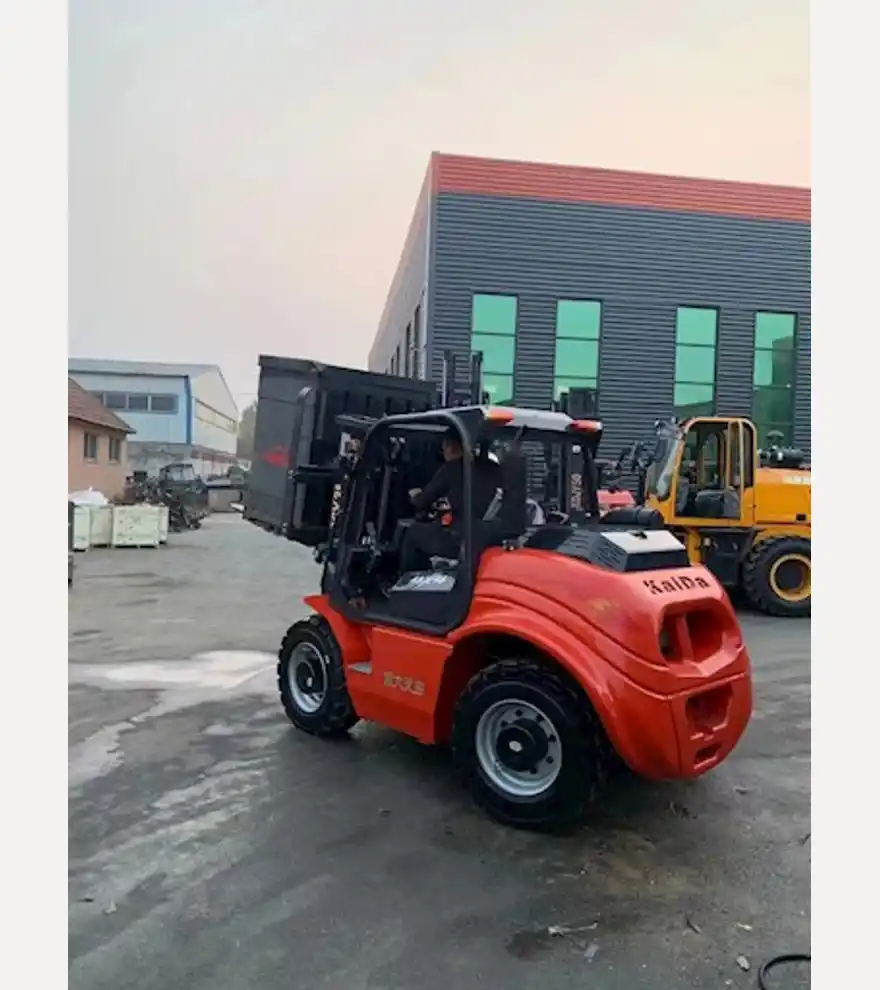 2026 Other Pioneer35A rough terrain forklift 3500kg - Other Forklifts - other-forklifts-pioneer35a-70dab00c-5.jpg