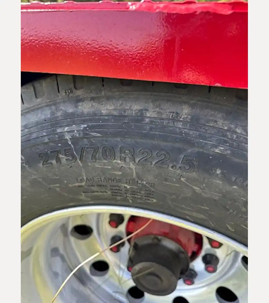 2010 Other Eager Beaver 55GSL Lowboy Trailer - Other Other Trucks & Trailers - other-other-trucks-trailers-eager-beaver-55gsl-lowboy-trailer-a3739bbd-9.jpg