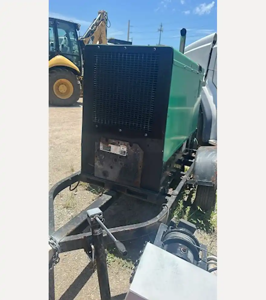 2015 Other Miller Big Blue 500 Towable Welder - Other Other Trucks & Trailers - other-other-trucks-trailers-miller-big-blue-500-towable-welder-aabf704e-9.jpg