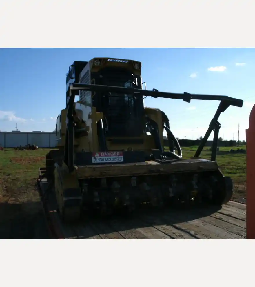 2015 Other Rayco C100LGP Mulcher - Other Skid Steers - other-skid-steers-rayco-c100lgp-mulcher-6e289e43-1.JPG