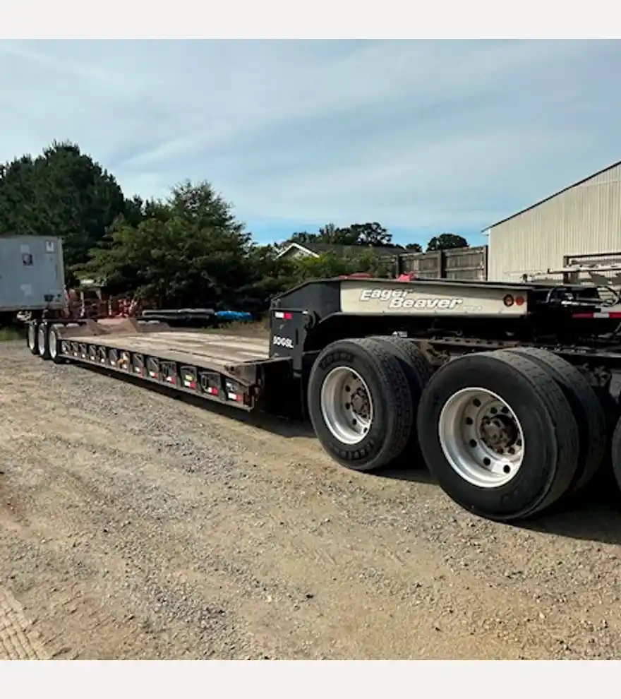 2000 Other Eager Beaver 50GSL/3 Lowboy Trailer - Other Trailers - other-trailers-eager-beaver-50gsl-3-lowboy-trailer-c904da8f-1.JPEG