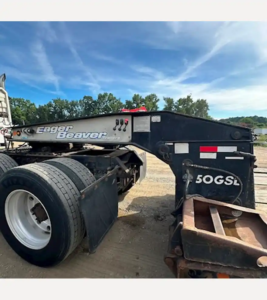 2000 Other Eager Beaver 50GSL/3 Lowboy Trailer - Other Trailers - other-trailers-eager-beaver-50gsl-3-lowboy-trailer-c904da8f-3.JPEG