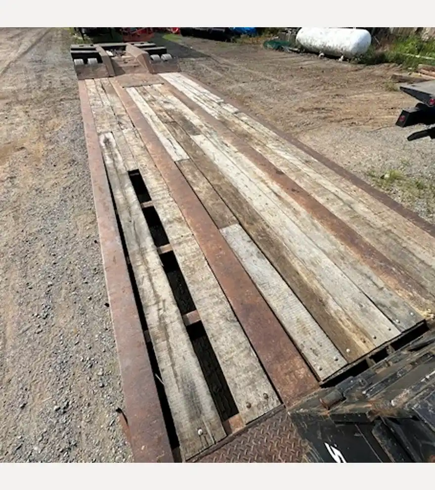 2000 Other Eager Beaver 50GSL/3 Lowboy Trailer - Other Trailers - other-trailers-eager-beaver-50gsl-3-lowboy-trailer-c904da8f-8.JPEG