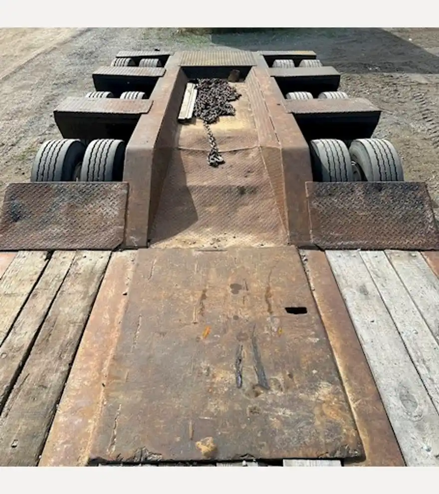 2000 Other Eager Beaver 50GSL/3 Lowboy Trailer - Other Trailers - other-trailers-eager-beaver-50gsl-3-lowboy-trailer-c904da8f-9.JPEG