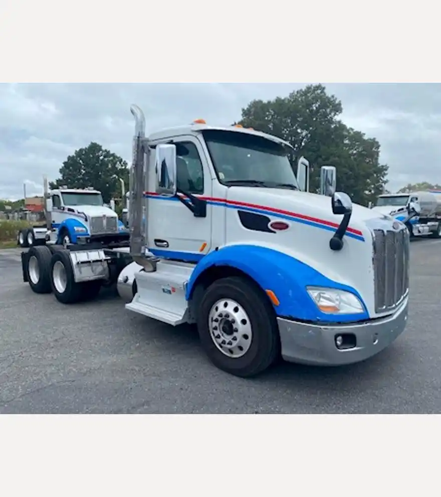 2016 Peterbilt 579 Road Tractor - Peterbilt Other Trucks & Trailers - peterbilt-other-trucks-trailers-579-road-tractor-92456047-7.jpeg