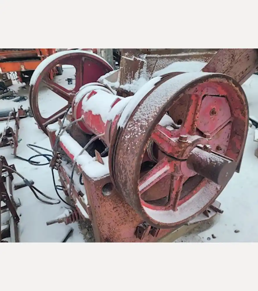  Pioneer 13x36 Jaw Crusher - Pioneer Aggregate Equipment - pioneer-aggregate-equipment-13x36-jaw-crusher-06a002a4-2.jpg