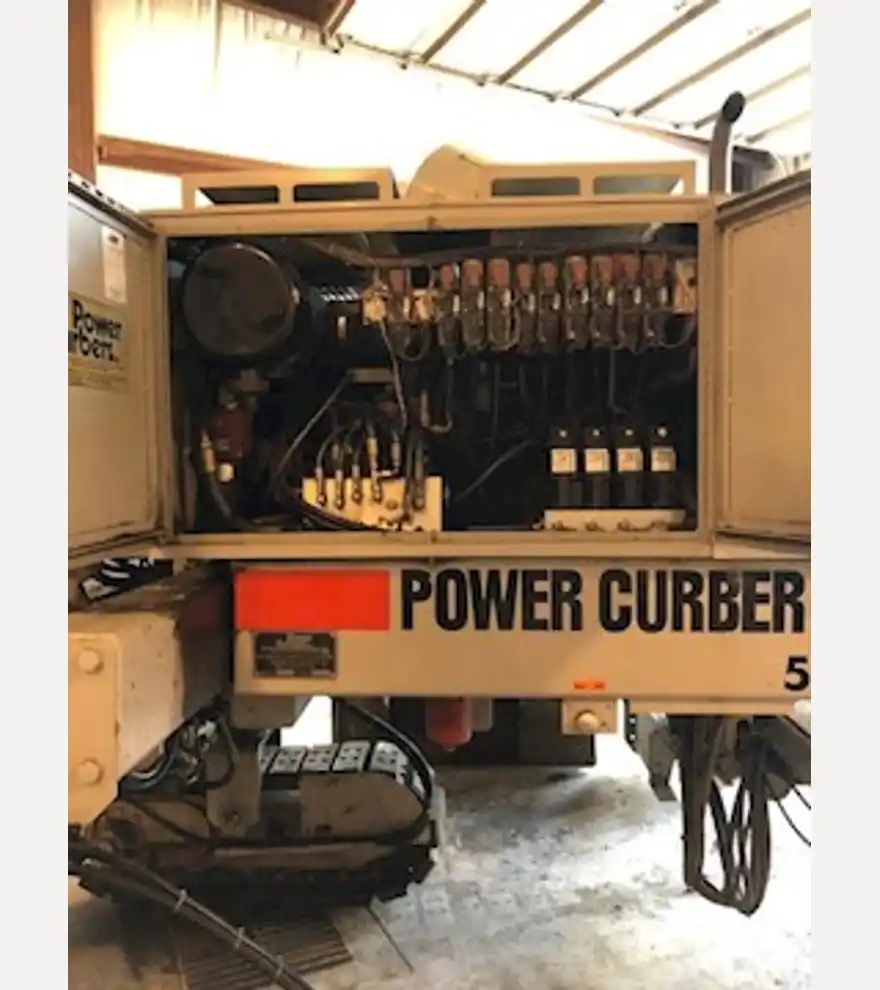 2000 Power Curber 5700-B - Power Curber Asphalt & Conrete - power-curber-asphalt-conrete-5700-b-6e96a3ba-2.jpg