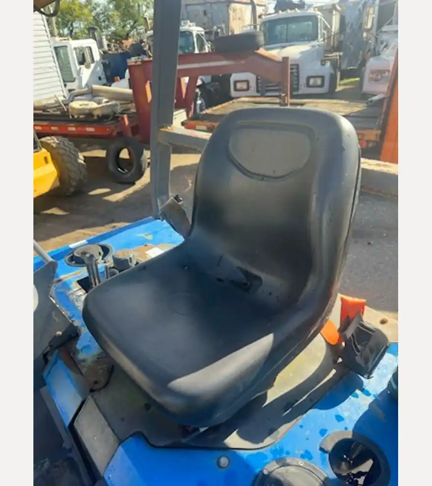 2007 Princeton PF50 - Princeton Forklifts - princeton-forklifts-pf50-61eaae42-7.jpg