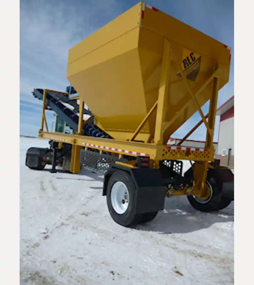 2026 RLC 30 YD Surge Bin - RLC Aggregate Equipment - rlc-aggregate-equipment-30-yd-01837a3a-1.JPG