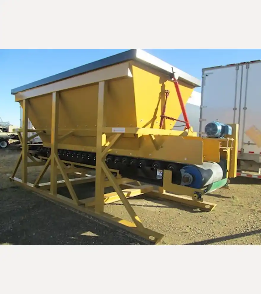 2023 RLC Aggregate Equipment 15 cu/yd skid feeder w/ grizzly option - RLC Aggregate Equipment Aggregate Equipment - rlc-aggregate-equipment-aggregate-equipment-15-cu-yd-skid-feeder-w--grizzly-option-869b577b-4.JPG
