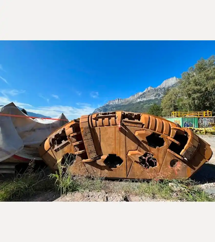 2015 Robbins DS2112 Double Shield TBM - Robbins Tunnel & Mining - robbins-tunnel-mining-ds2112-double-shield-tbm-d53faca3-3.JPEG