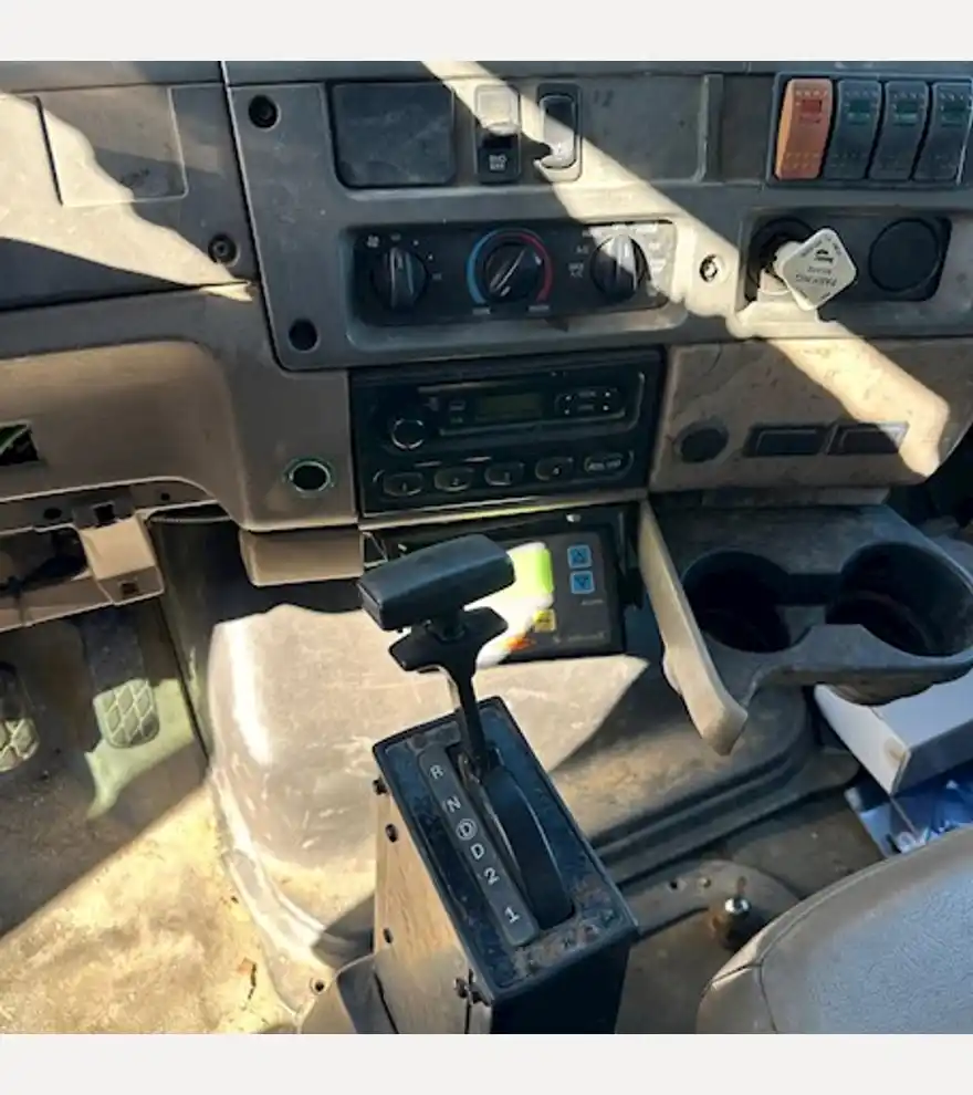 2006 Sterling Acterra Crash Cushion Truck - Sterling Other Trucks & Trailers - sterling-other-trucks-trailers-acterra-crash-cushion-truck-114b385a-8.jpg